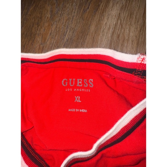 GUESS Los Angeles Red‎ Logo Embroidered T Shirt Men's Size XL - Picture 3 of 4